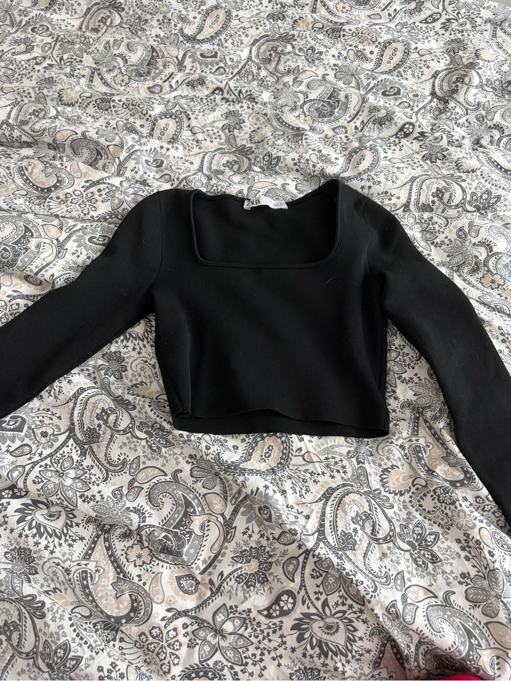 Zara Black Square-Neck Long Sleeve Crop Top
